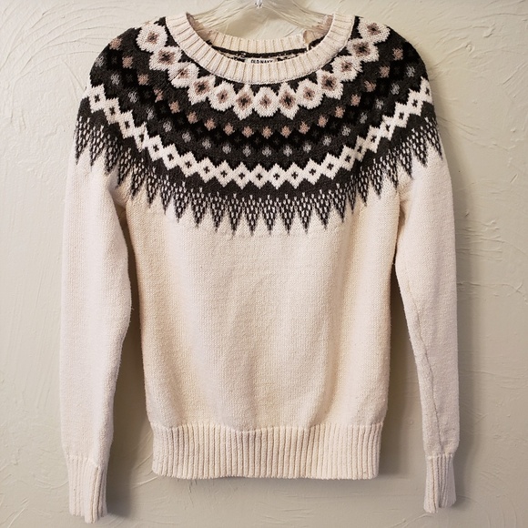Old Navy Sweaters - $ALE✨Fairisle Sweater MEDIUM